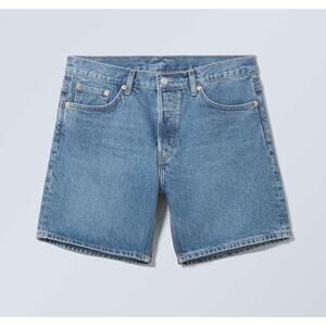 Weekday Women's Vacant Denim Shorts in Harper Blue size 28